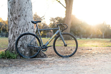 Load image into Gallery viewer, Keirin