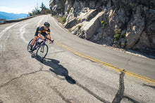 Load image into Gallery viewer, Prestige Road Bike
